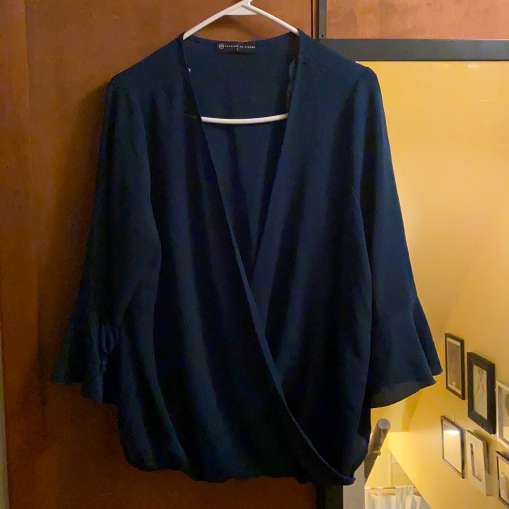 Fashion to figure emerald green bell sleeve blouse